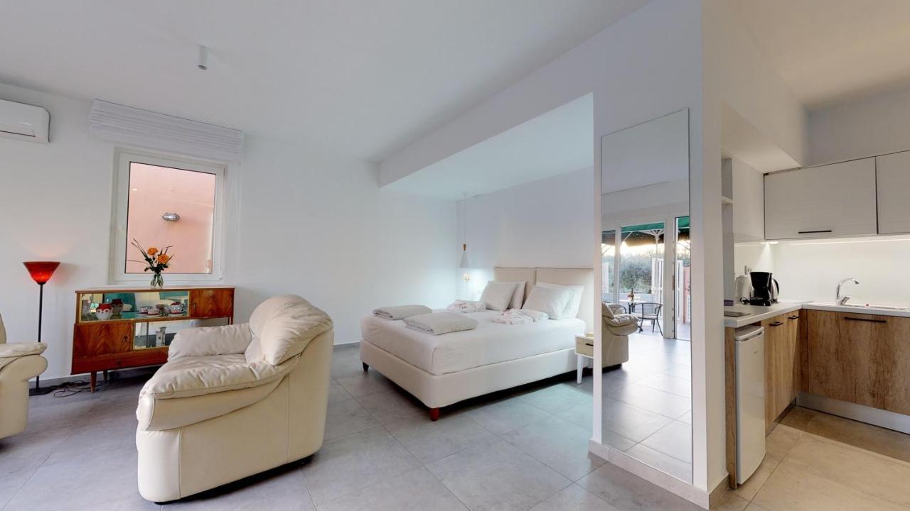 Panthea Apartment Parga Luaran gambar